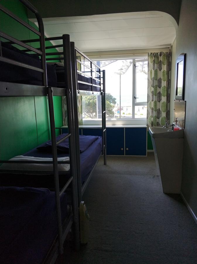 Napier Art House Backpackers Hostel Exterior photo